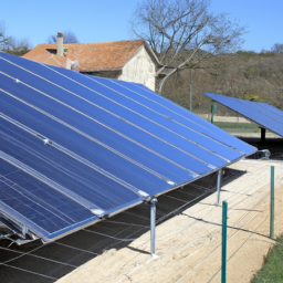 Le potentiel des tuiles photovoltaïques dans les régions à ensoleillement limité Firminy